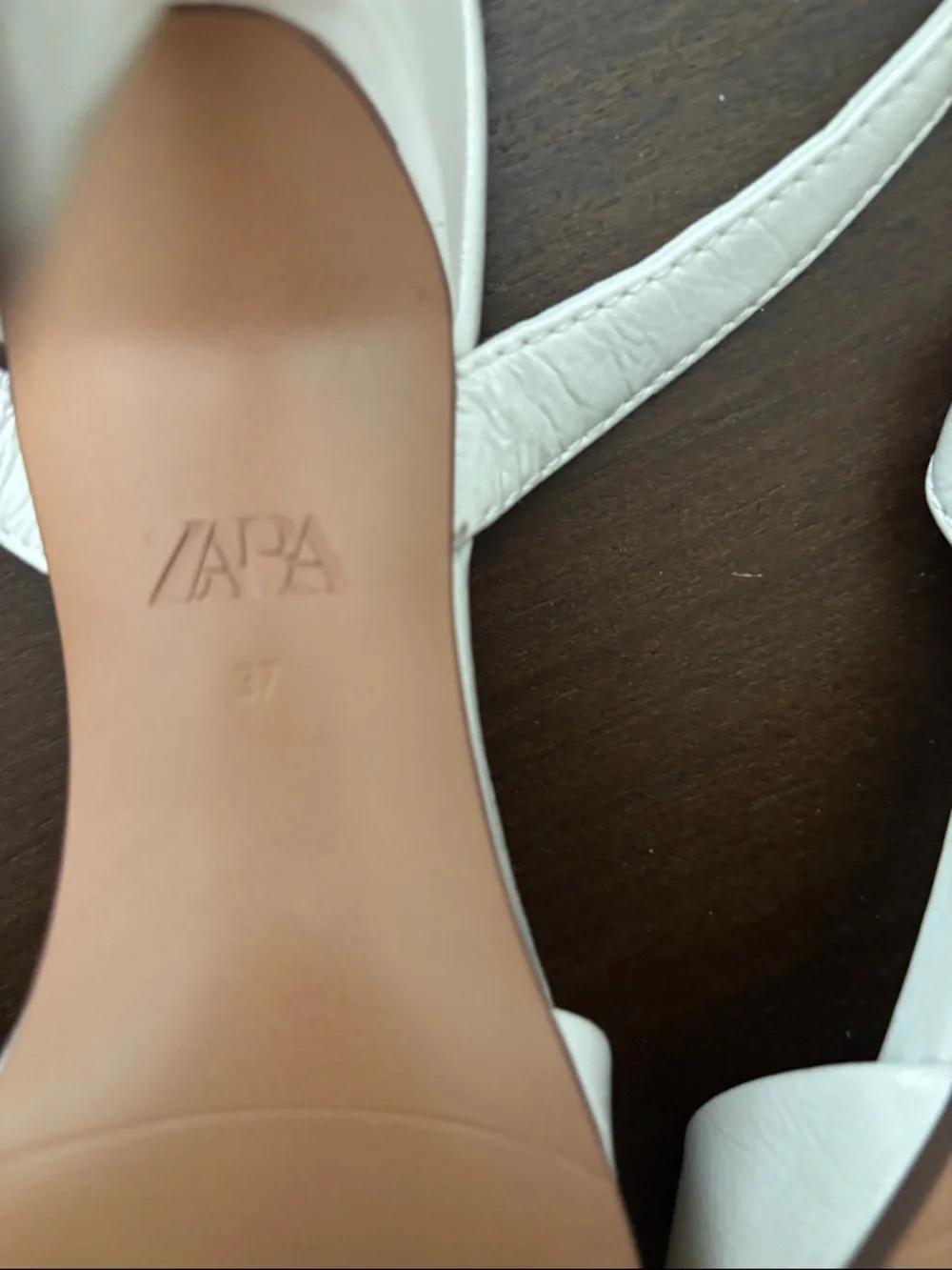 ZARA Ivory Square-Toe Ankle-Strap Sandals - Picture 4 of 6